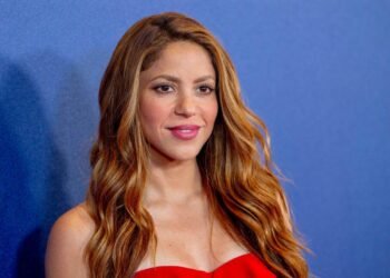 Shakira revela que sufrió burlas por su voz cuando era niña. «Siempre hay que estar muy conectado con lo que uno quiere hacer y creer en uno mismo”