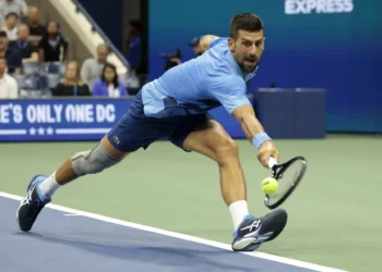 Djokovic se hunde ante Popyrin en la tercera ronda del Abierto de EE.UU.