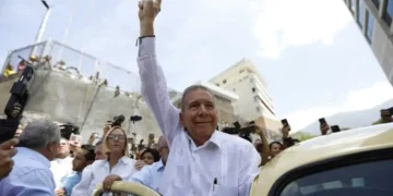 Edmundo González se autoproclama como «presidente electo» de Venezuela