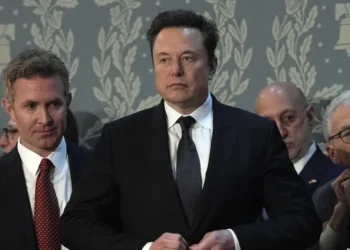 X de Elon Musk demanda a anunciantes por supuesto ‘boicot masivo de anunciantes’ tras la adquisición de Twitter