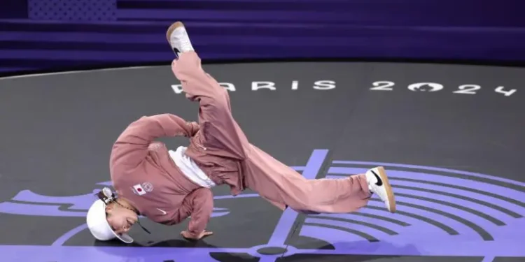 Las impresionantes imágenes del debut del breaking como deporte olímpico en París 2024