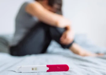 Las curas «milagrosas» contra la infertilidad inundan las redes sociales