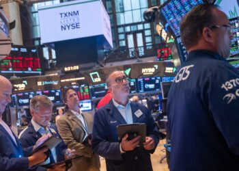 Los multimillonarios que más dinero perdieron tras el desplome global de los mercados