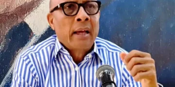  La renuncia del alcalde Kelvin Cruz y de la vicealcaldesa de La Vega: Una burla al pueblo y al electorado