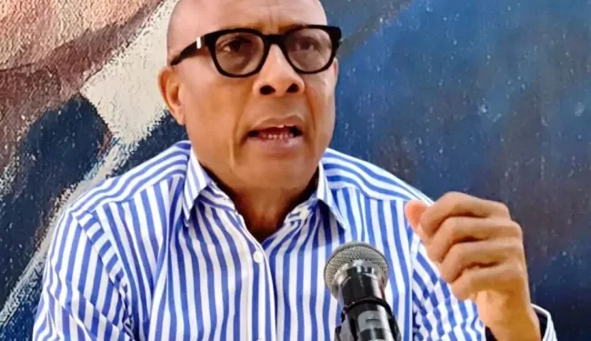  La renuncia del alcalde Kelvin Cruz y de la vicealcaldesa de La Vega: Una burla al pueblo y al electorado