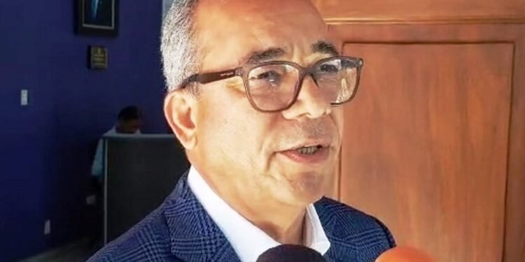 Rubén Bichara atribuye apagones a la falta de planificación, gerencia y acción en el sistema eléctrico