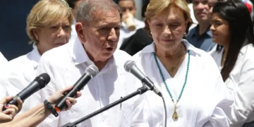 González Urrutia: “la fuerza bruta” y “el lenguaje de odio” no detendrán “una transición”