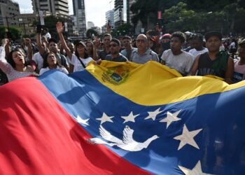 Sindicatos de Venezuela exigen al ente electoral la «inmediata» publicación de las actas