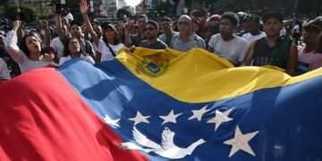 Sindicatos de Venezuela exigen al ente electoral la «inmediata» publicación de las actas