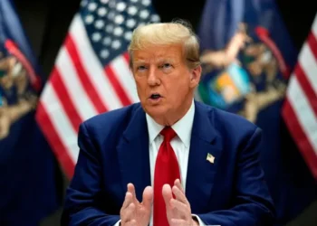 Trump promete un traspaso de poder «pacífico» y propone tres debates con Kamala