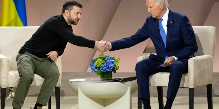 Zelenski anuncia que presentará en septiembre a Biden un plan para poner fin a la guerra