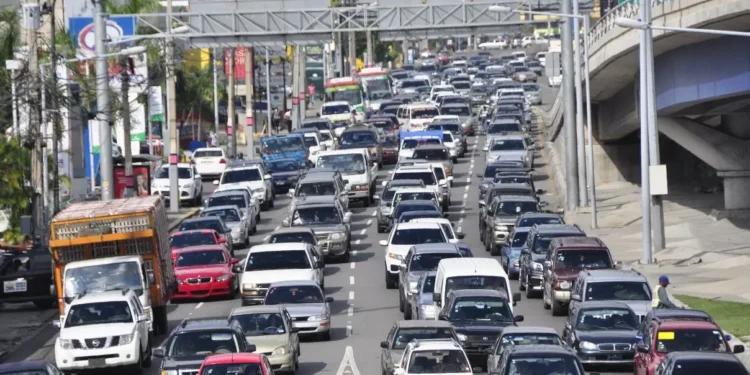 El desorden en el tránsito vehicular en República Dominicana es solo un aspecto del desorden del país.