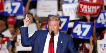 La democracia de EE.UU. no ha superado su declive desde la era de Trump, según informe