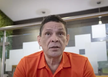 “Nunca me doblegaron”, dice expolicía torturado cinco años en Nicaragua y ahora “apátrida”