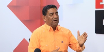 También es inadecuada la fusión del IAD con Agricultura