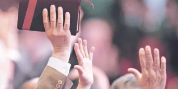 El 40 % de las iglesias evangélicas opera sin supervisión de un concilio