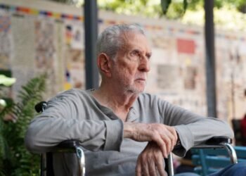 Estrenarán cortometraje reflexiona sobre el cuidado familiar en la vejez