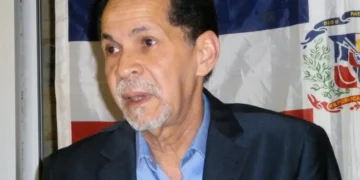 Afirma Abinader llegó a NY con las manos vacías para la diáspora