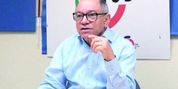 Pepe Abreu advierte empresarios pretenden condicionar reforma fiscal a la cesantía