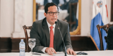 Gobierno inicia proceso para fusiones que anunció Abinader