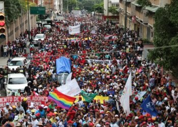 Venezuela vive nueva jornada de marchas chavistas y antichavistas