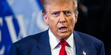 Casi la mitad de los republicanos no aceptarían los resultados si Donald Trump pierde