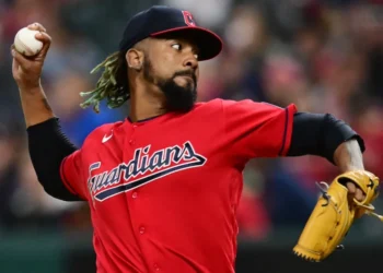 Emmanuel Clase sigue con fuerza lucha por Cy Young LA