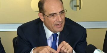 Favorece se congele prestaciones laborales