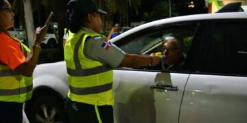 Comienzan aplicar el alcoholímetro en las calles de la capital