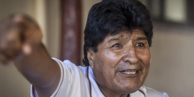 Evo Morales denuncia un ataque a tiros contra su vehículo en el que ha resultado herido su chofer