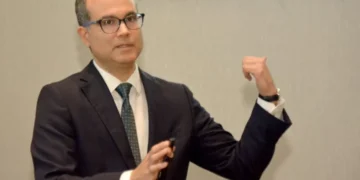 CREES dice ley de modernización fiscal no reduce el endeudamiento público