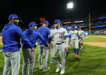 Mets y Yankees ganan juegos de playoffs el mismo día por 1ra vez en 24 años