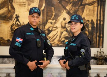 Los nuevos uniformes de la Policía Nacional costaron RD$1,053 millones