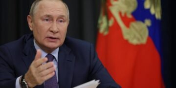 Putin afirma que la formación de una nuevo orden mundial es «natural e irreversible»
