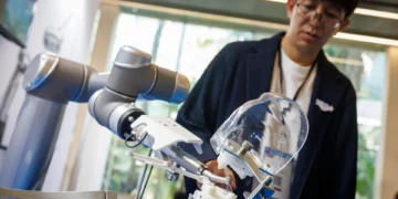 ‘Yakebot’, el primer robot-dentista, ya es una realidad