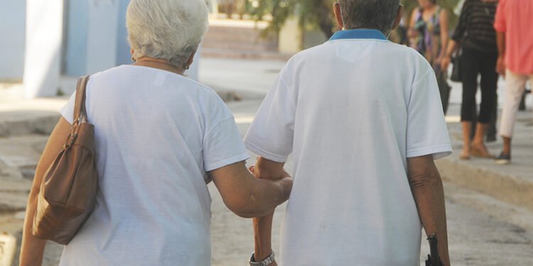 Cantidad de adultos mayores en RD aumenta  13.2% en 2024