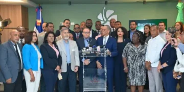 Diputados de la Fuerza del Pueblo acusan al gobierno de entreguista al intentar ceder espacio marítimo a Países Bajos