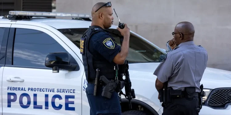 EE.UU. detienen afgano por planear un ataque el día de las elecciones en nombre del Estado Islámico