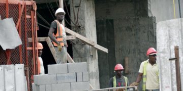 “Si RD prescinde de la mano de obra haitiana en el sector construcción; se paraliza”