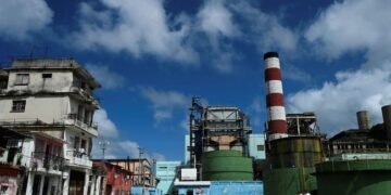 Cuba completa reconexión de su sistema eléctrico cuatro días después de apagón