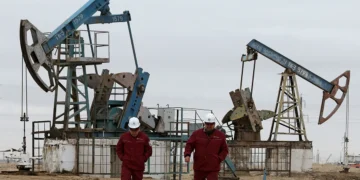 La subida del crudo por la tensión en Oriente Próximo reanima el temor a la inflación