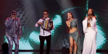 Artistas consagrados y jóvenes estrellas celebran los Grammy Latinos en Miami