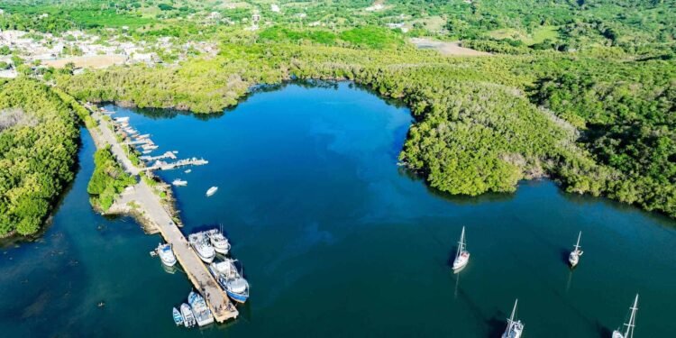 Medio Ambiente da plazo 15 días para desalojar bahía de Luperón