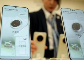 Huawei lanza su primer teléfono con sistema operativo de desarrollo propio