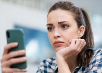 Una de cada cinco personas en Estados Unidos se informa a través de los influencers, según un estudio