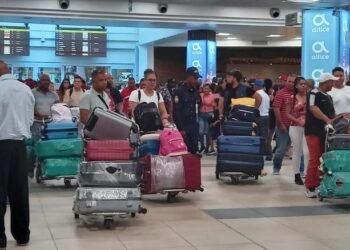 Esperan se movilicen en el país 1,755,000 pasajeros en diciembre