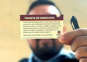 Tarjeta de derechos, una estrategia para enfrentar las deportaciones masivas de Trump
