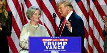 Donald Trump elige a Susie Wiles como futura jefa de gabinete en la Casa Blanca