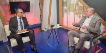 El senador Victoria Yeb dice: «hay muchos funcionarios traviesos, van a caer y yo no iré a verlos a Najayo»