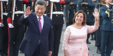 Boluarte y Xi inauguran megapuerto de Chancay, llamado a ser puente entre China y A. Latina